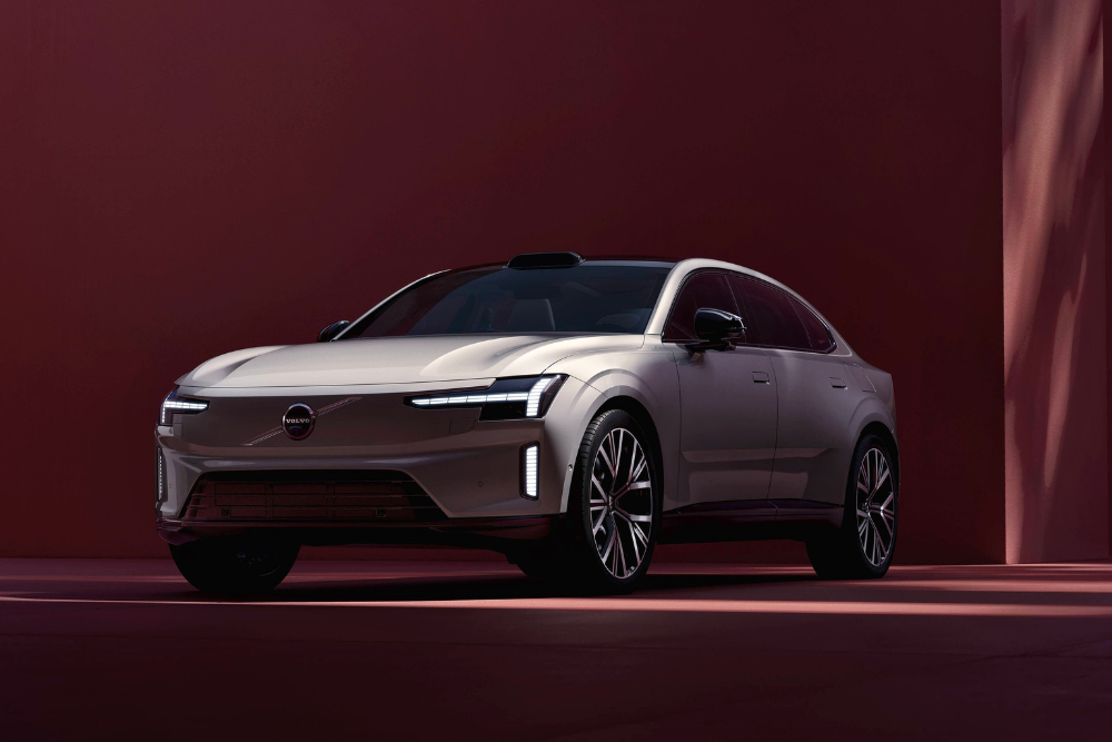 The all-new Volvo ES90